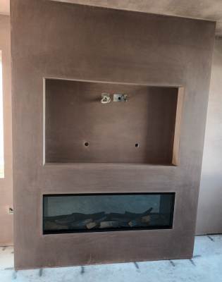 specializes in skimming